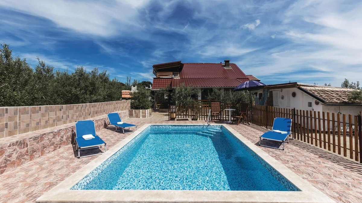 Valtura House | 4 bedroom beautiful home in Valtura