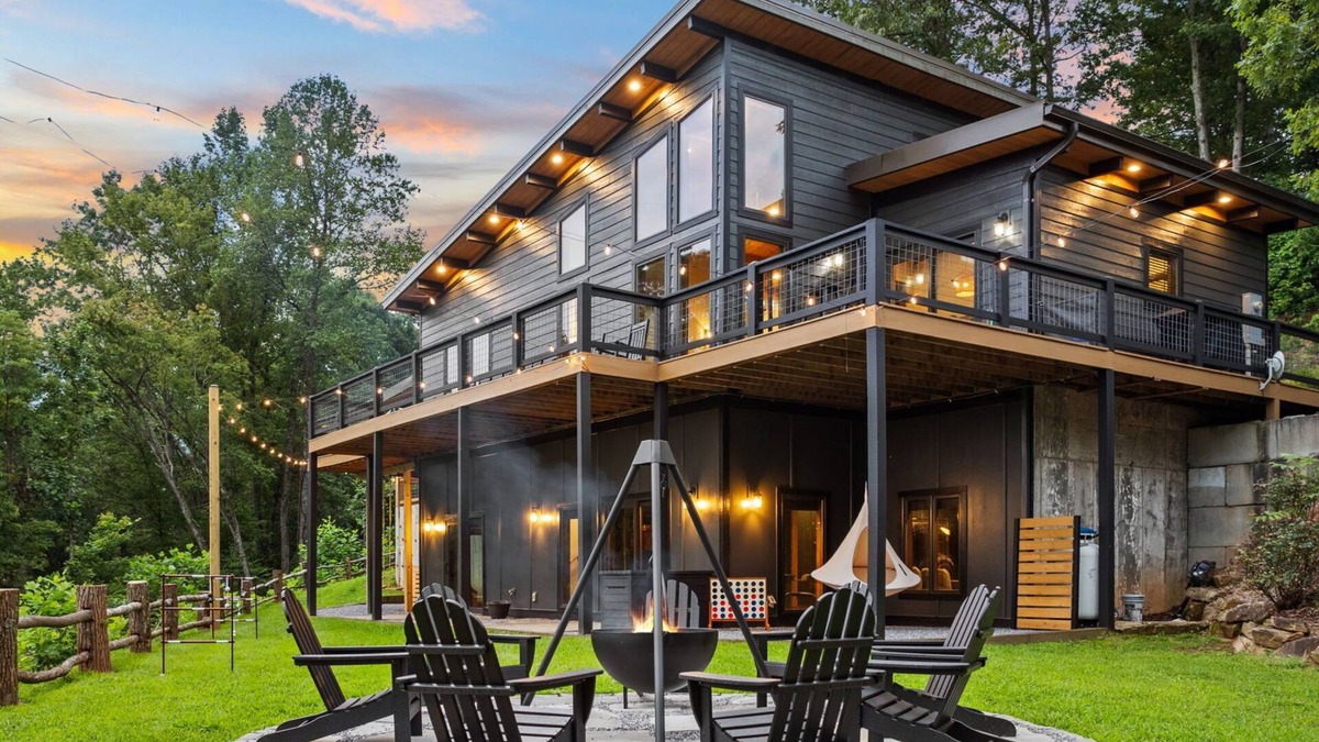 Bryson City Cabin | 4-bedroom cabin in beautiful Bryson City