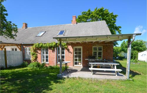 Anholt House | 4 Bedroom Cozy Home In Anholt