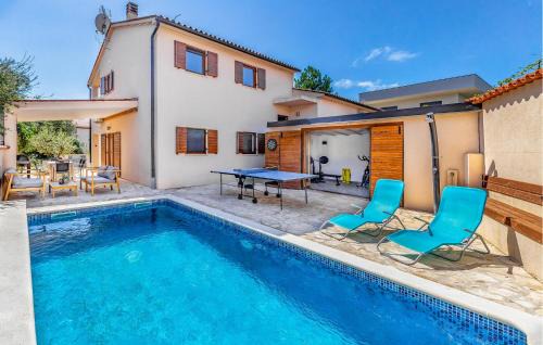 Barbariga House | 4 Bedroom Cozy Home In Barbariga