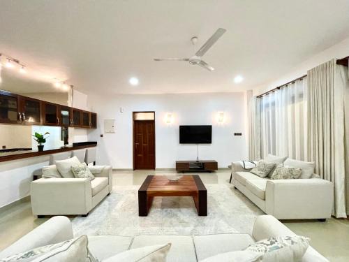 Kenya Apartment | 4-bedroom Exquisite villas in Vipingo