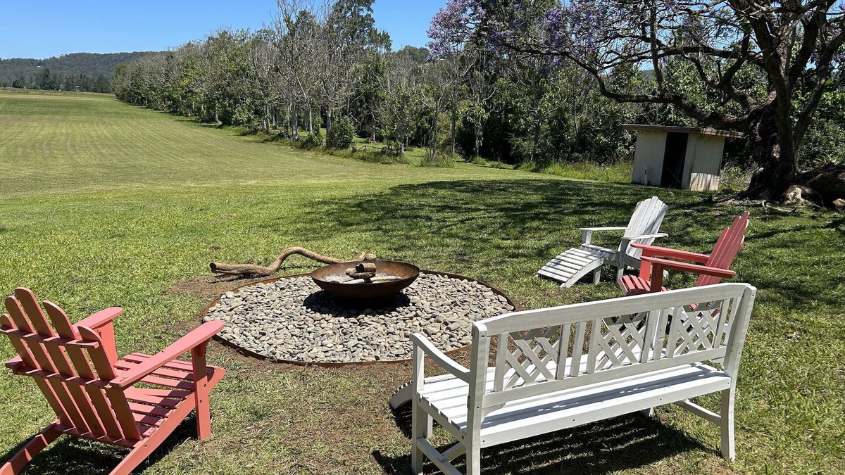 Bellingen Cottage | 4 Bedroom Farm Cottage on Bellingen River