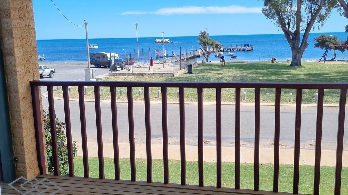 Shire Of Coorow House | 4 Bedroom House at The Jetty Views, Leeman