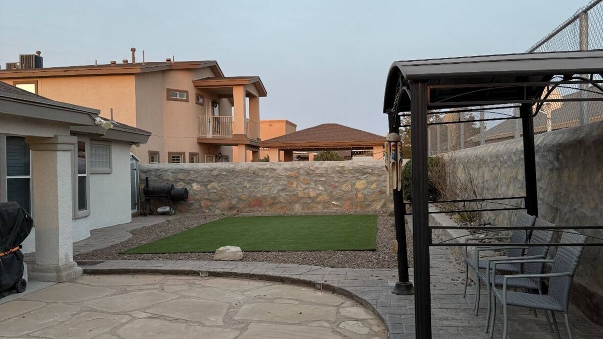 Biggs Field House | 4-bedroom house in fabulous El Paso with AC, WiFi