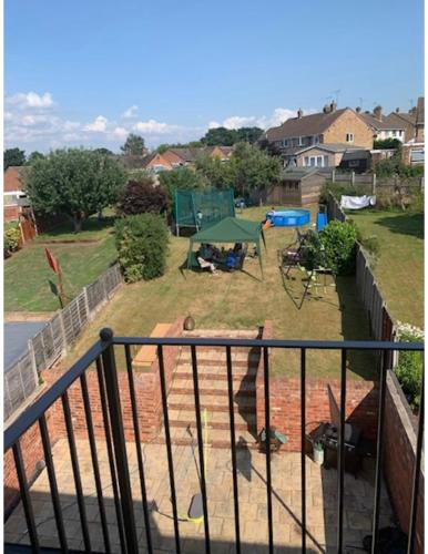 Kidderminster House | 4 Bedroom house with parking, Near Safari Park