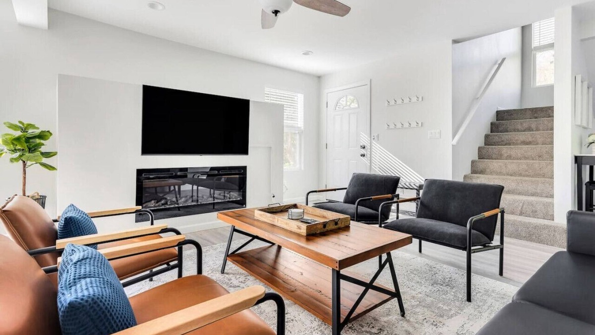 Atascadero House | 4 Bedroom l 9 Guests l Peaceful l Kids Room