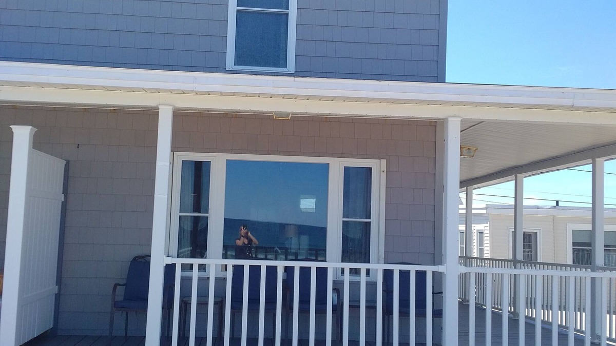 Salisbury House | 4 Bedroom Oceanfront Cottage On Beautiful North Salisbury Beach!