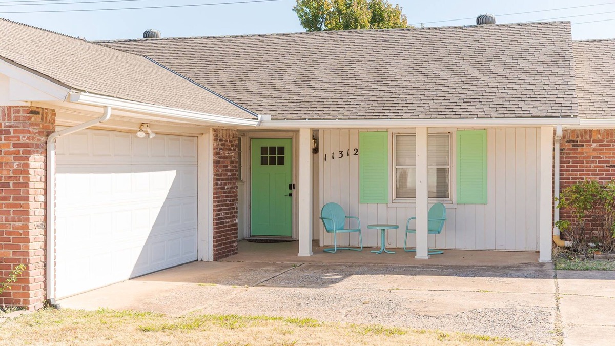 Oklahoma City House | 4 Bedroom OKC House with Gameroom