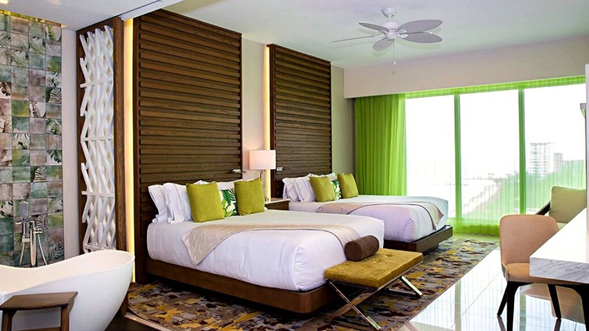 Playa Mujeres Resort | 4 Bedroom Penthouse Loft on 5 Diamond Resort