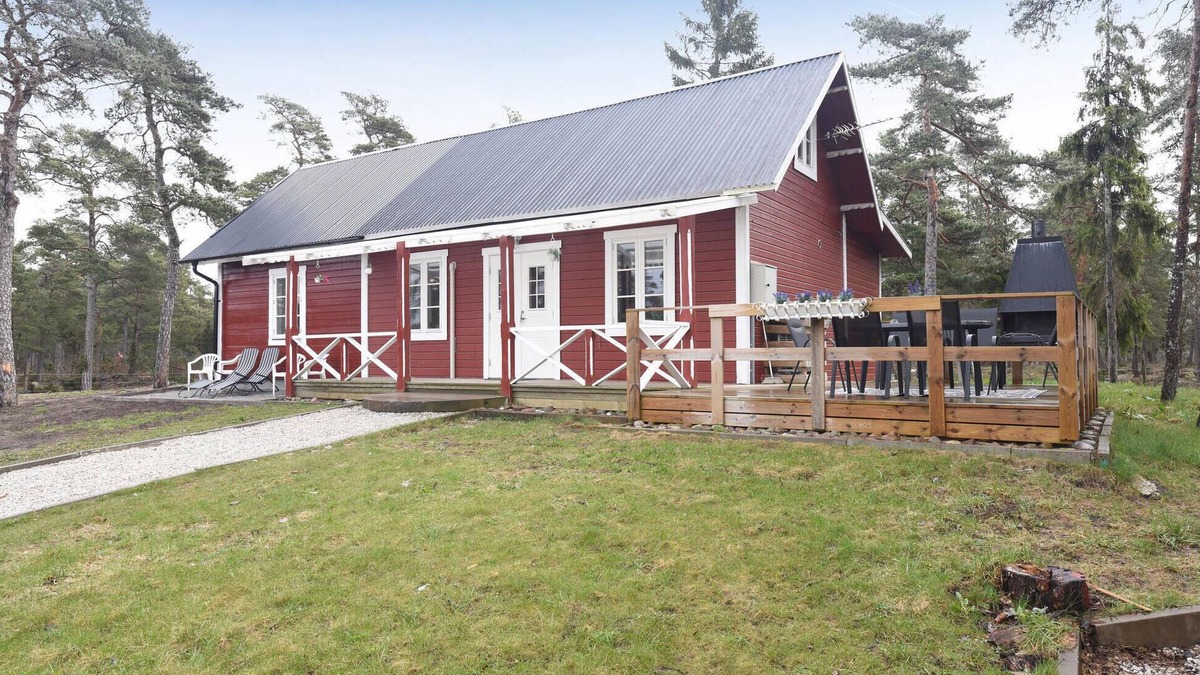 Visby House | 4 bedroom pet friendly home in Visby
