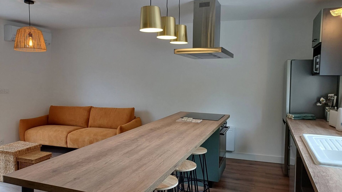 Saint-Peray House | 4 Bedroom Private vacation home in Saint-Péray