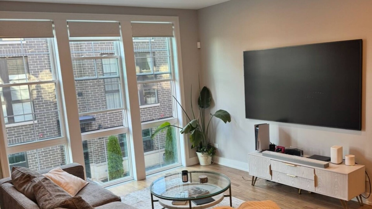 Kenwood House | 4-bedroom townhome in superb Chicago