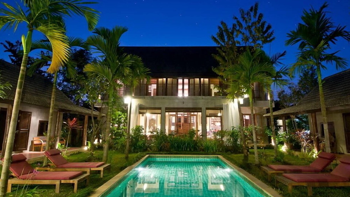 Hang Dong District Villa | 4 Bedroom Villa in Chiangmai with Pool.