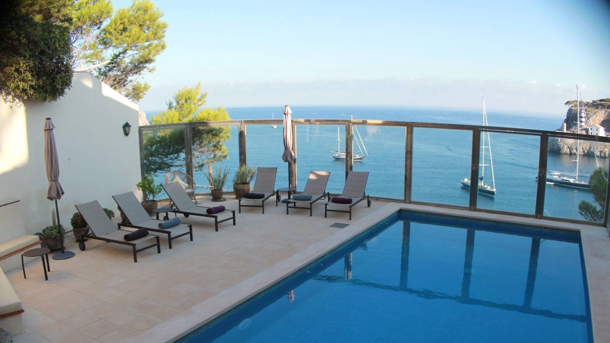 Soller Villa | 4 Bedroom Villa overlooking the Sea .