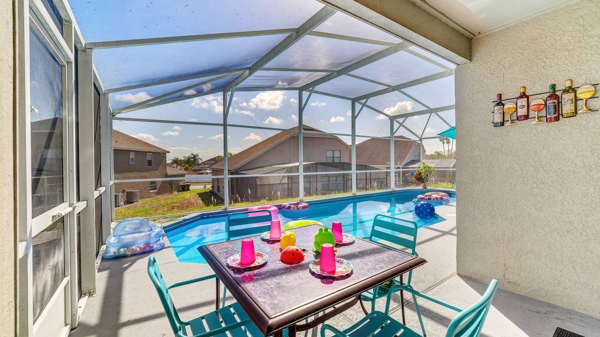 Lake Davenport Estates House | 4 bedroom villa with view of Disney fireworks