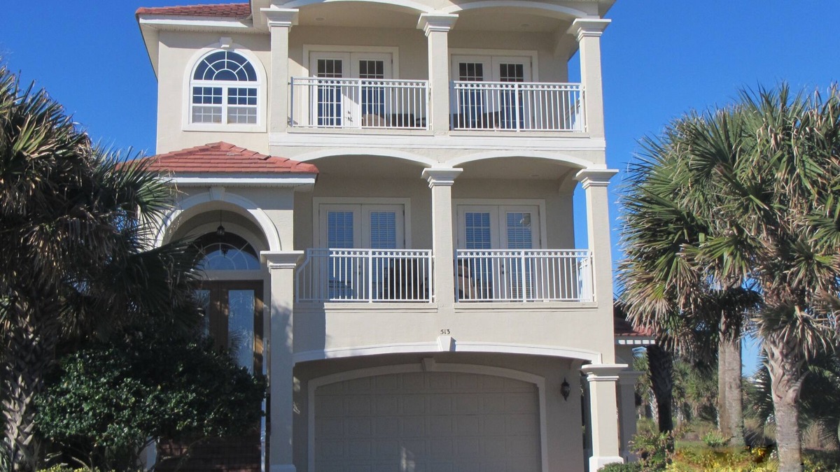 Palm Coast House | 4 bedrooms - 3 floors of relaxation, Ocean & Lake view, Elevator, 2 heated pools