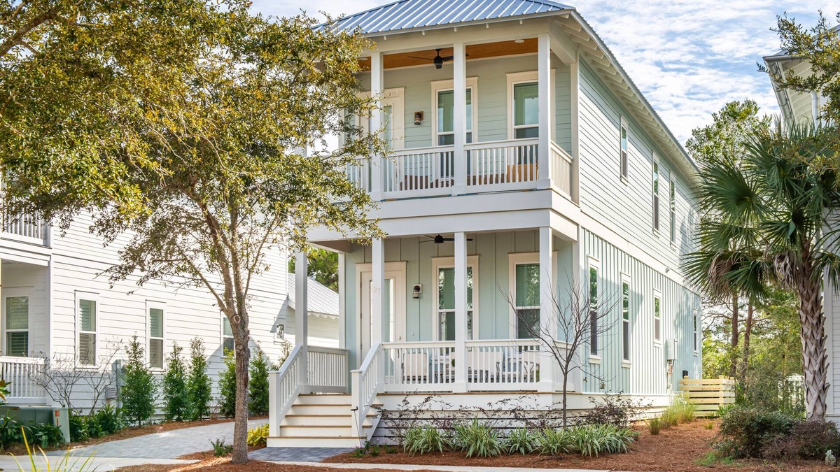 Greenway Park House | 🐟4 Bikes, Balcony + Porch-Seagrove Seaclusion at 30A