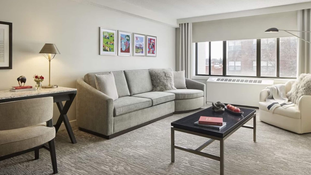 Capitol Hill Hotel | 4 Family Friendly Getaway w/Modern Amenities Near Museums & Cultural Landmarks
