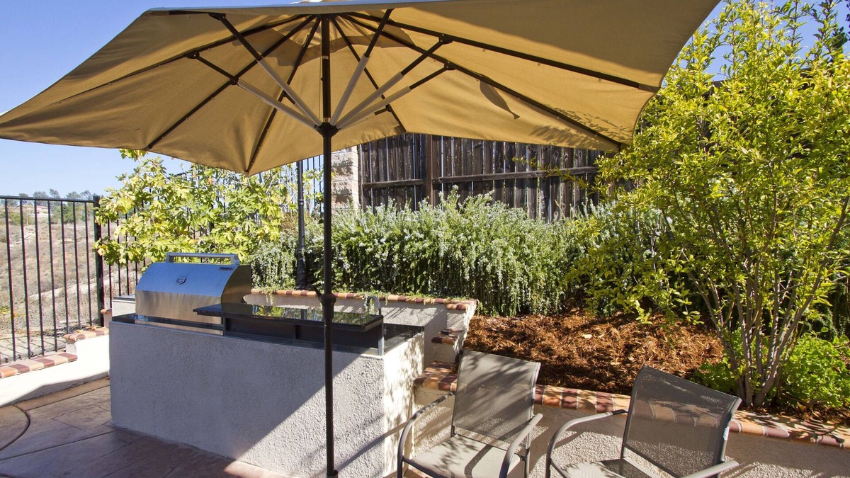 Temecula House | #4- GORGEOUS 4000’ 5BR/3 BTH TURNKEY SOLUTION FOR CORPORATE/RELOCATIONS >30Day