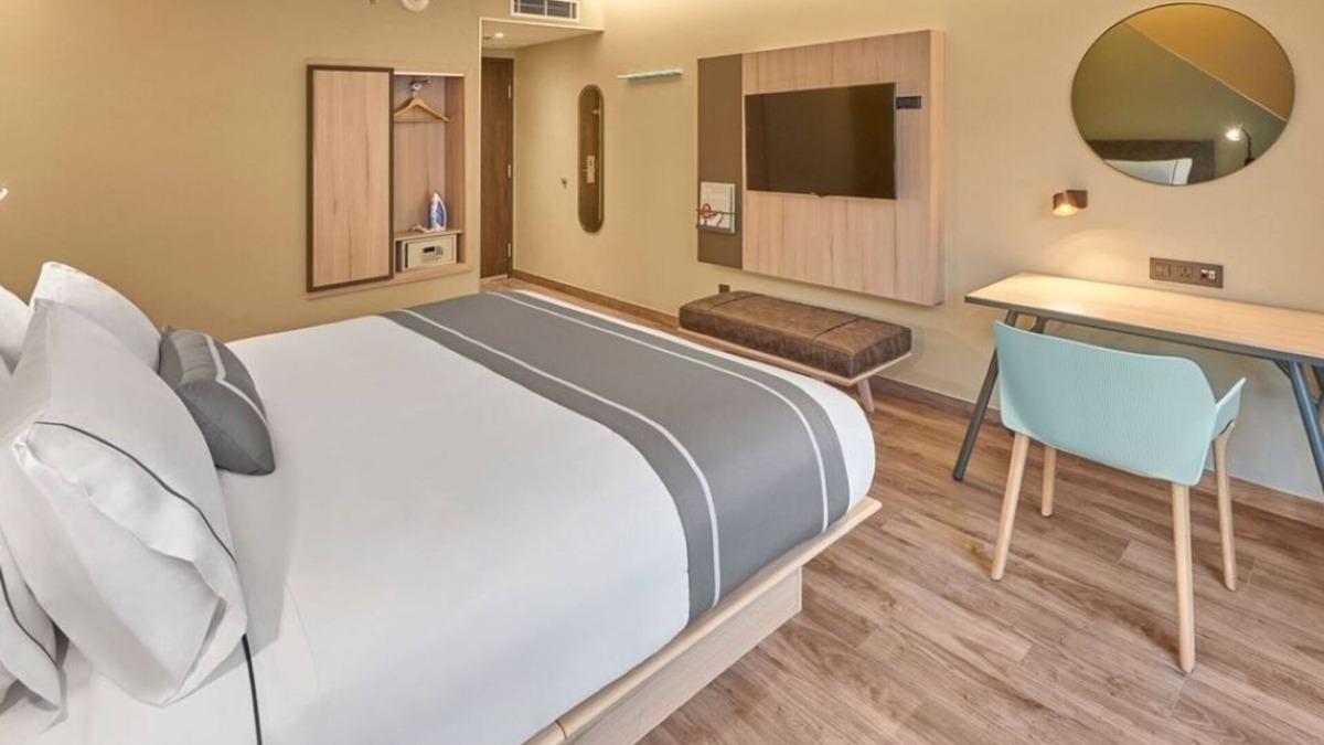 Benito Juarez Hotel | 4 Kitchenette Suite + Pool, Gym & Continental Breakfast, Close to CUN Airport