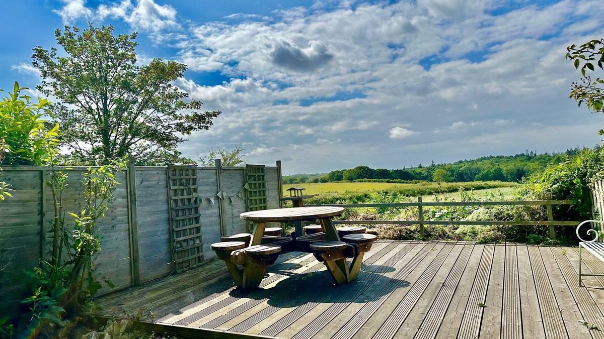 Ryde House | 4 Longford Cottages - sleeps 4 guests in 2 bedrooms