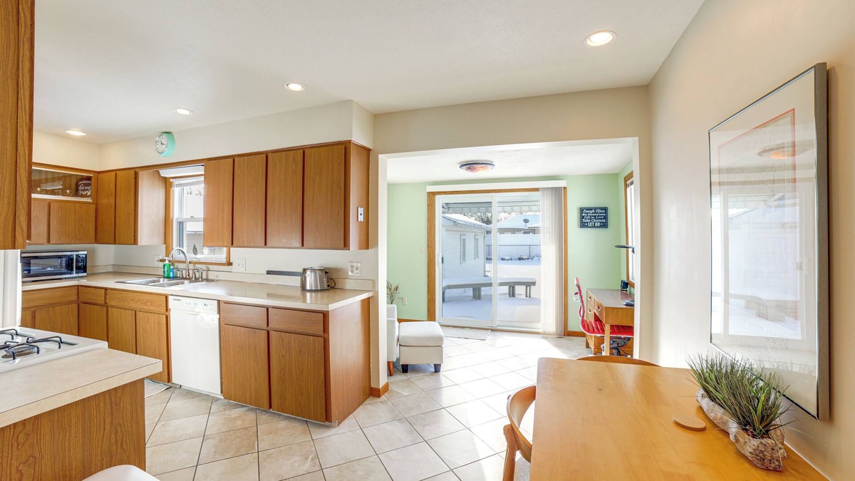 Creston House | 4 Mi to Downtown: Convenient Grand Rapids Home