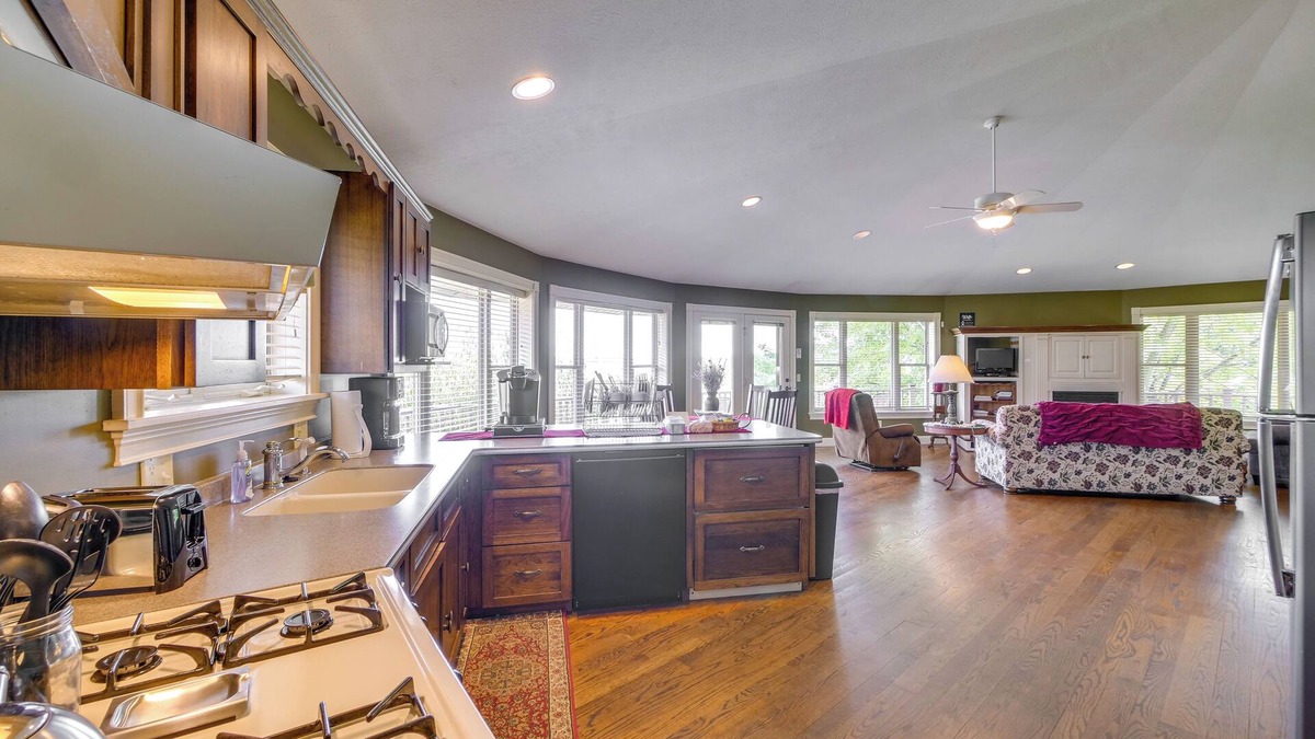 Millersburg Cottage | ~ 4 Mi to German Market: Millersburg Retreat