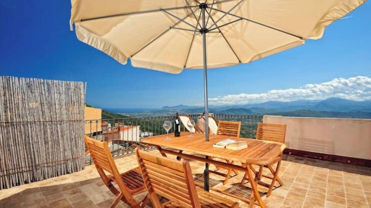 Baunei House | 4 Moors - Awesome House in Baunei