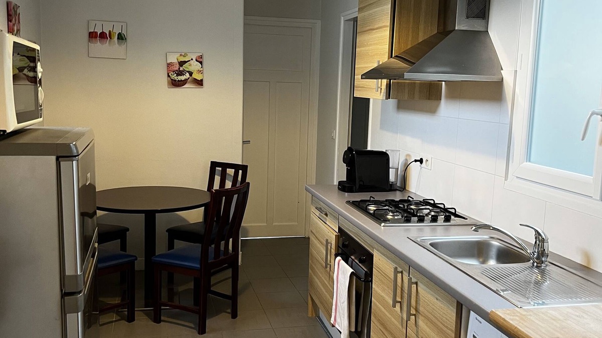 Courtoisville-Sillon-Moka Apartment | 4-person apartment, 20 meters from the large sillon beach