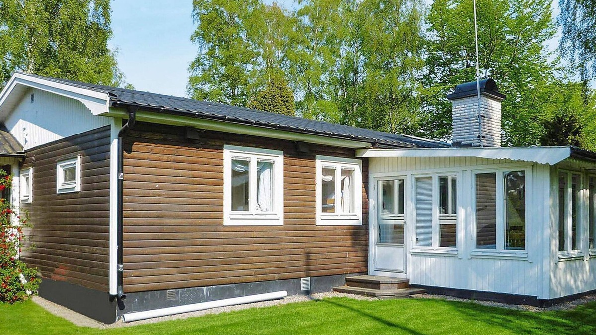 Bergkvara House | 4 person holiday home in BERGKVARA-By Traum