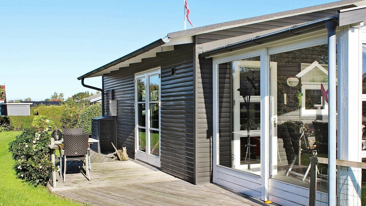 Hejlsminde Strand House | 4 person holiday home in Hejls-By Traum