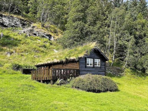 Vagsoy House | 4 person holiday home in Bryggja-By Traum