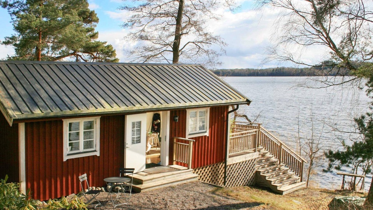 Faerentuna House | 4 person holiday home in FäRENTUNA