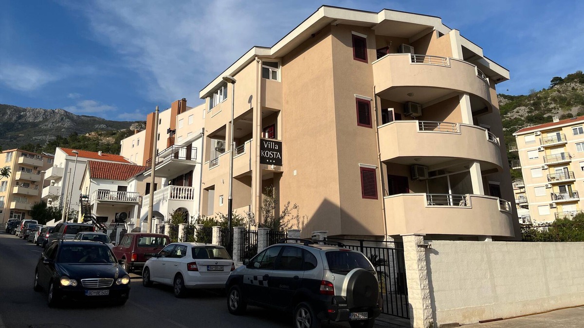 Lazi Hotel | 4. Proleterske