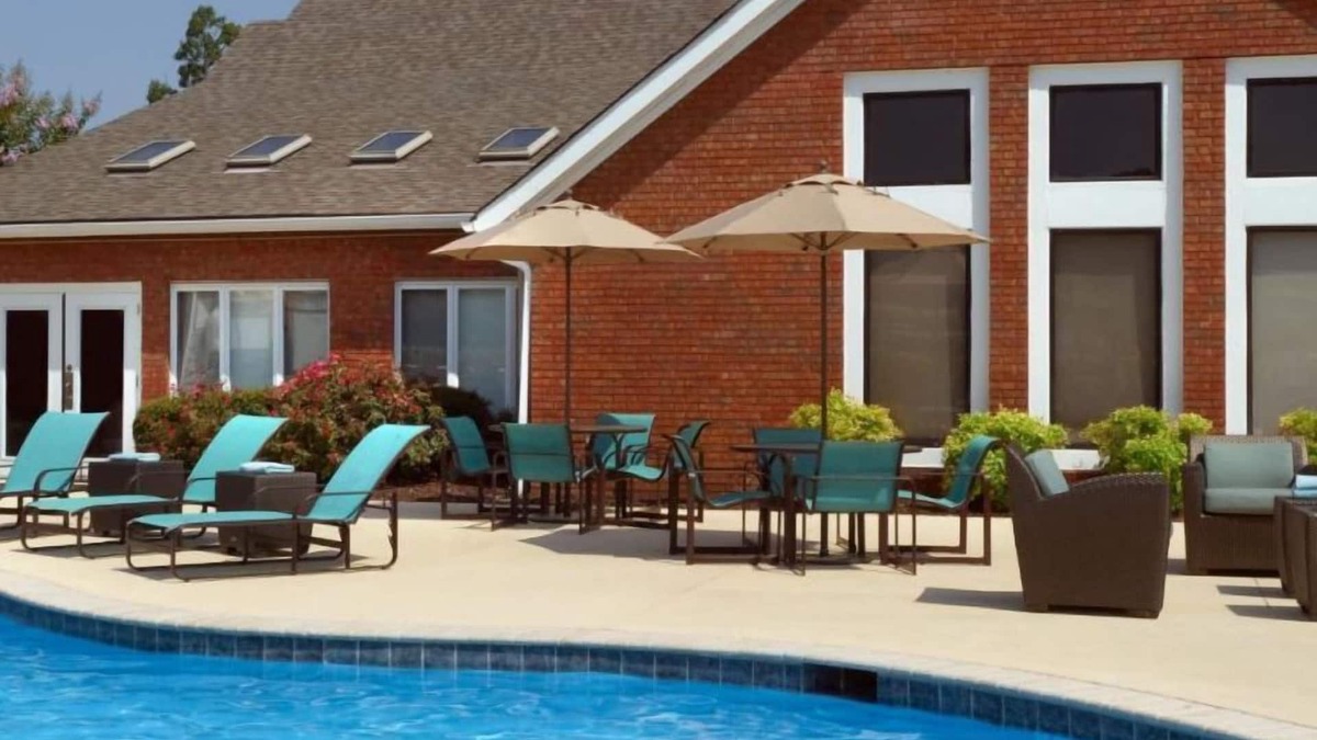Crestline Heights House | 4 Relaxing Units w/ Fireplace & Kitchen, Parking, Pool! Near Alabama State Fair