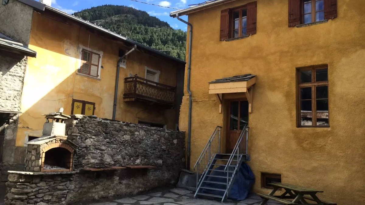 Termignon Apartment | 4 room apartment 10 people. right in the center of the resort - 4 Rooms 10 people