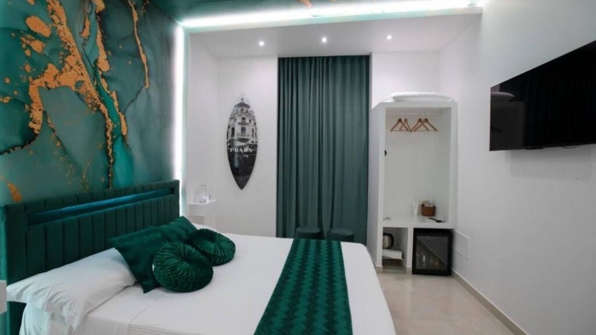Picanello-Ognina-Barriera-Canalicchio Apartment | 4 Rooms Rosario - Double Room with Private Bathroom