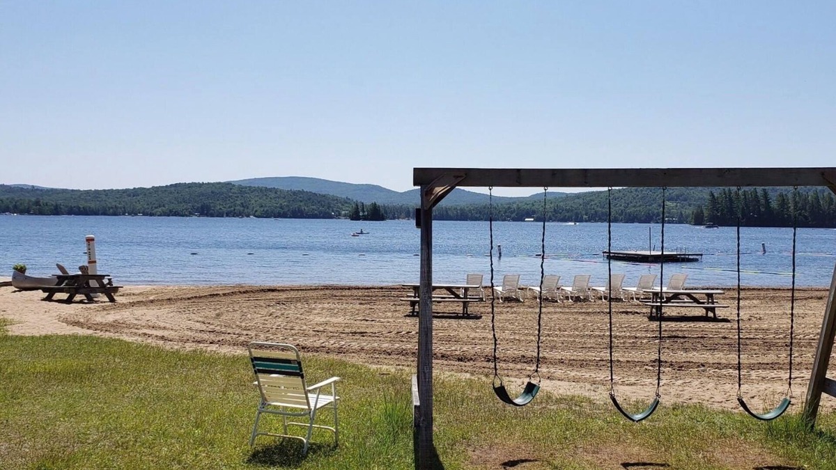 Eagle Bay House | 4 Season Adirondack Lakehouse on beautiful Fourth Lake