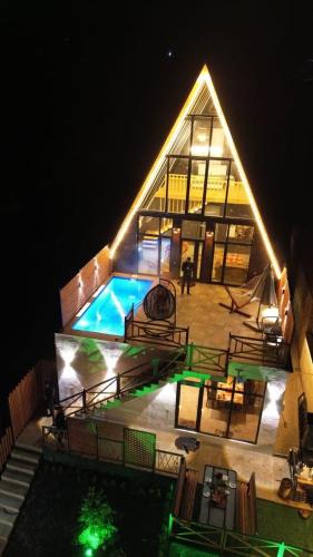 Azerbaijan Villa | 40 steps Aframe House
