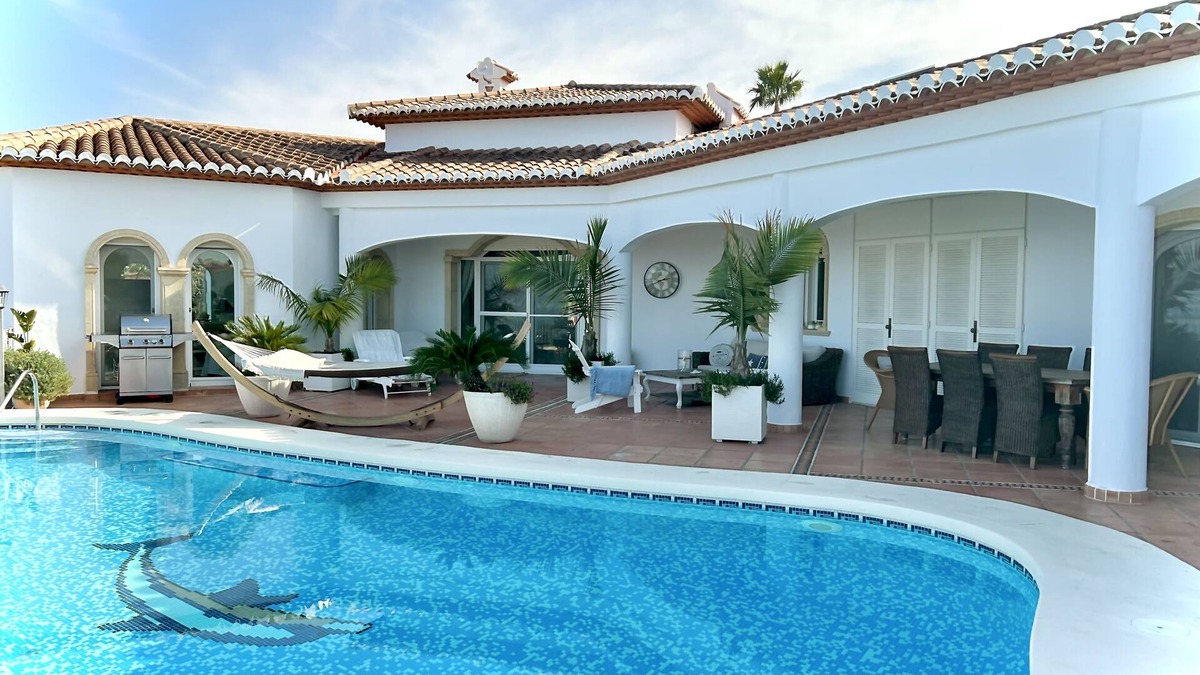 Denia Villa | 400 m2 dream villa/180 degree panoramic sea view, in top location!