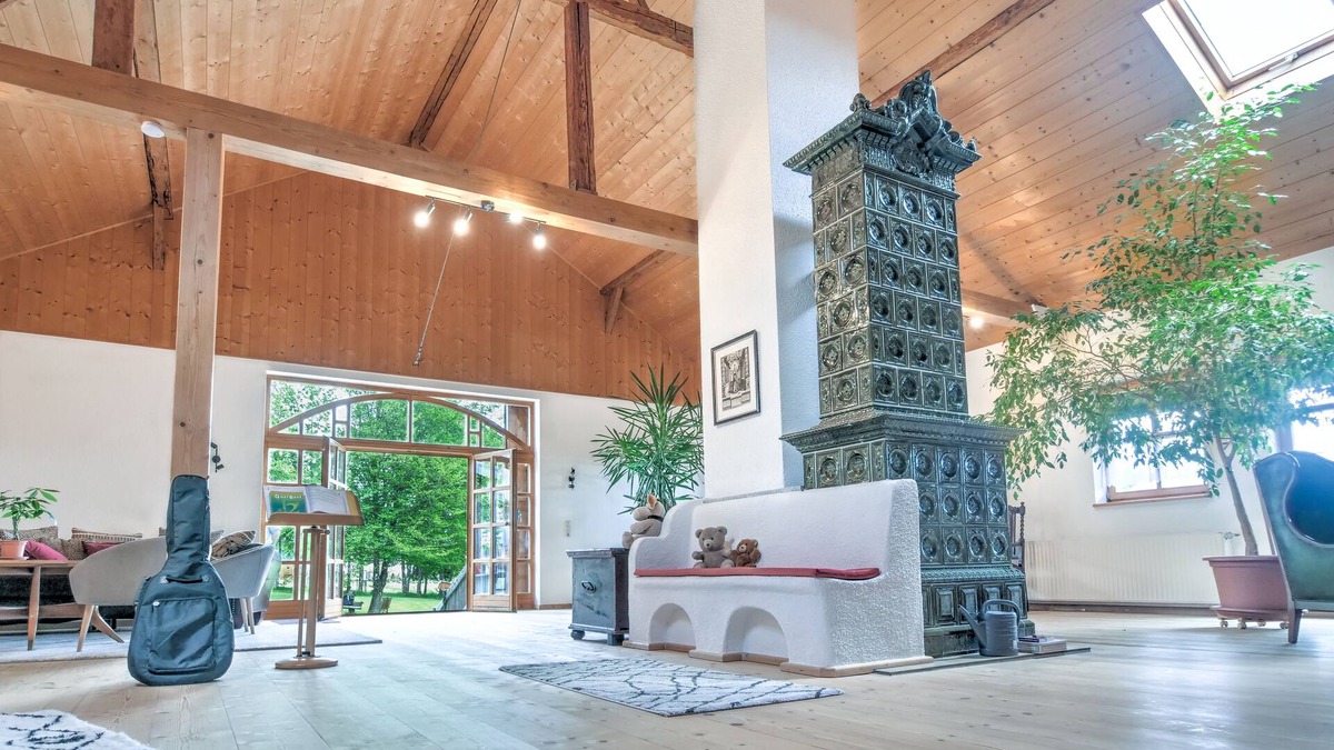 Freyung Villa | 400sqm unique villa in the Bavarian forest 2500sqm secluded garden