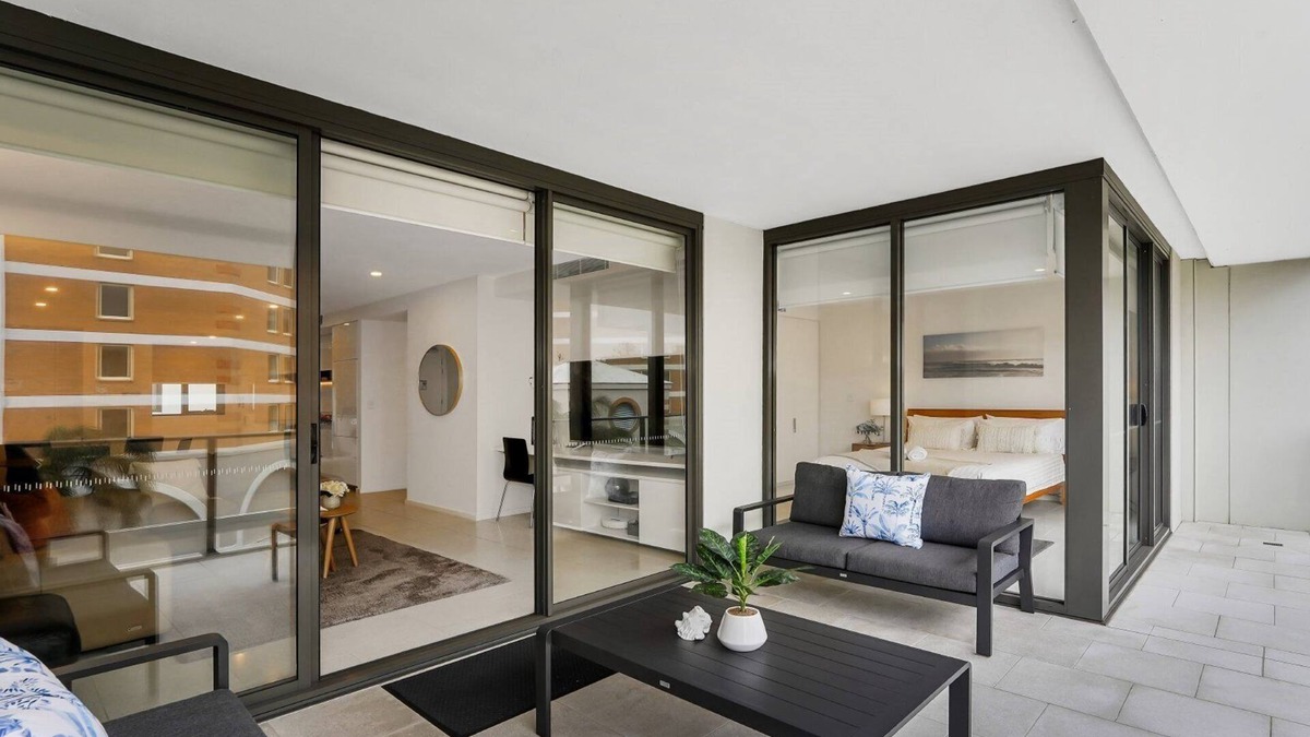 Terrigal Apartment | 405 PINE TREE | Short walk to beach | Accom Holidays