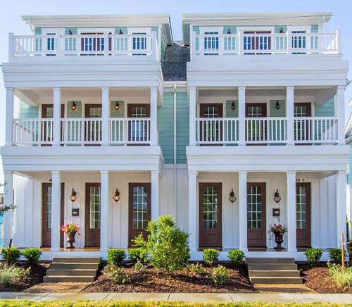 Northeast Virginia Beach House | 408A The Boardwalk House