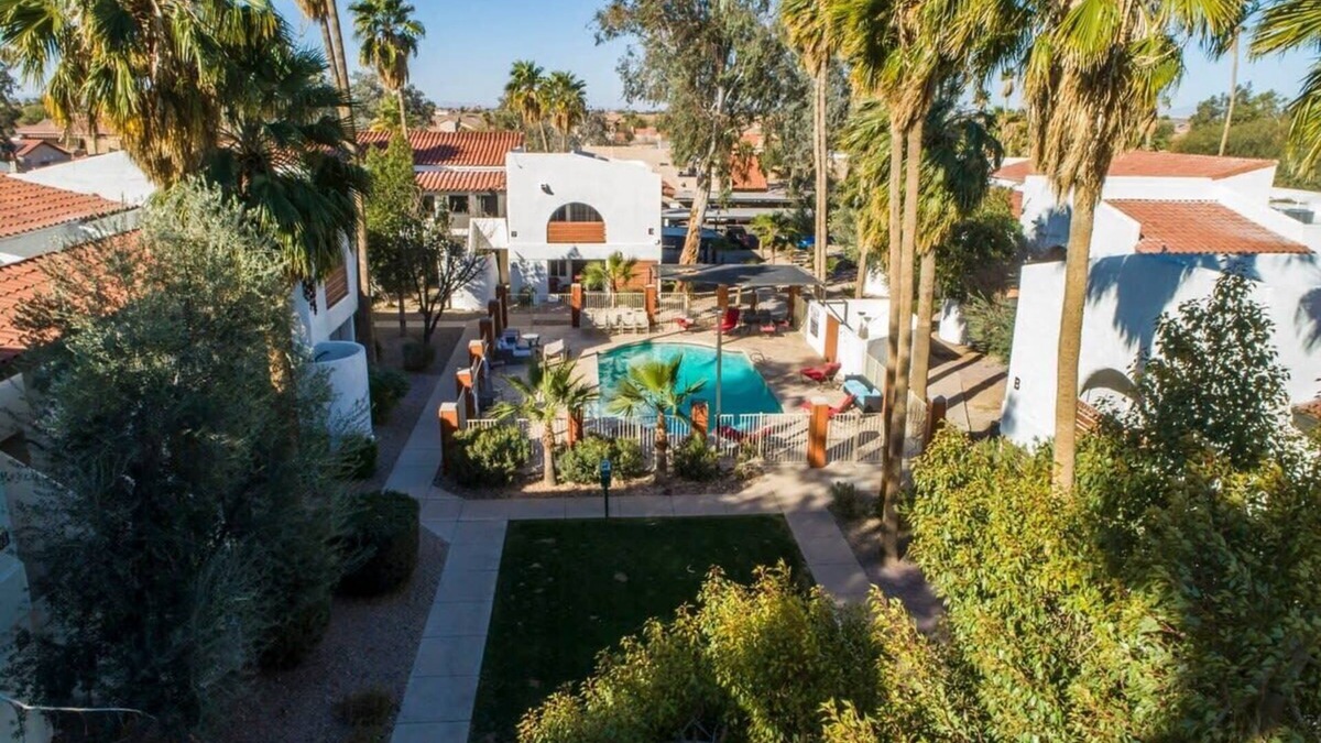 Casa Grande Condo | 41B - Casa Grande modern 1bd condo heated pool