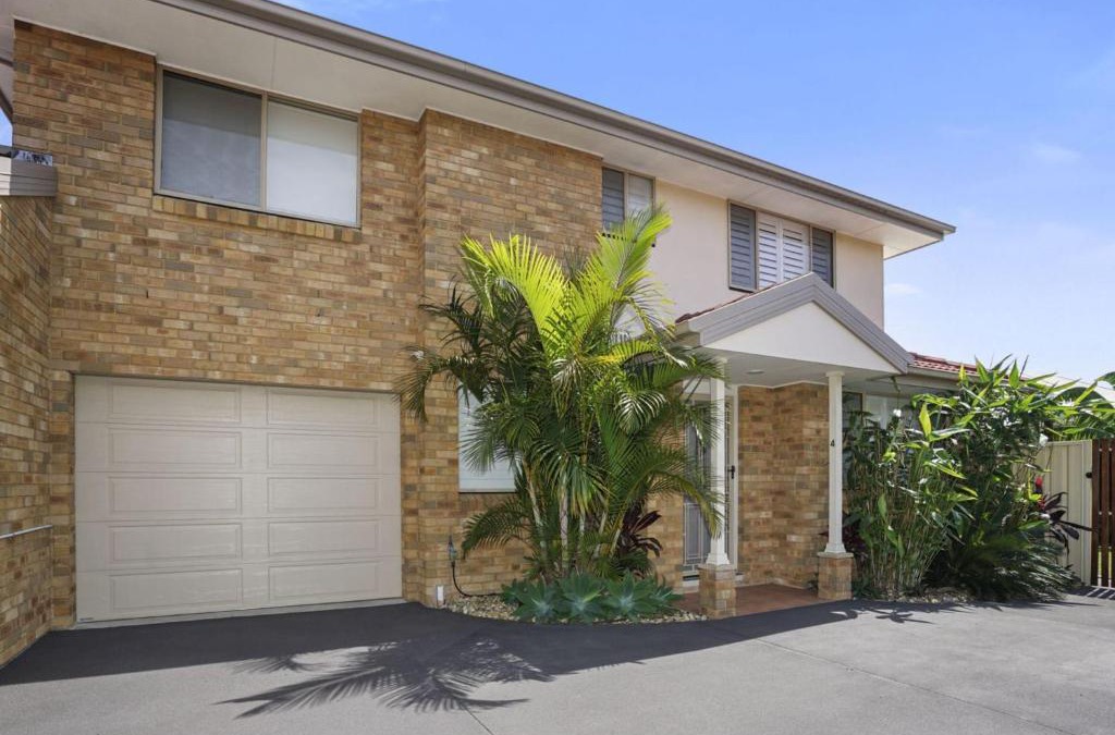 Long Jetty House | 44 Oaks Avenue