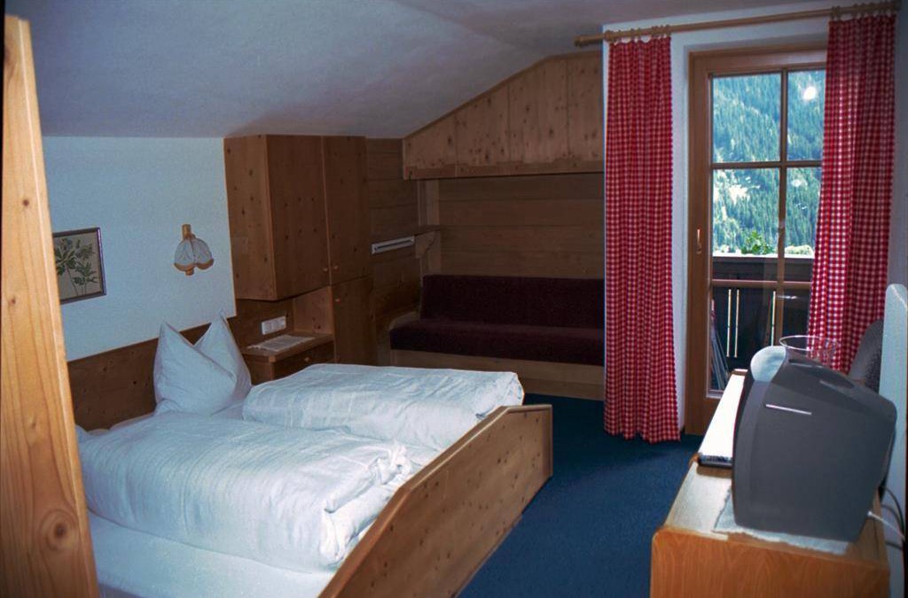 Obertilliach Apartment | 45 m² Apartment ∙ 1 bedroom ∙ 4 guests