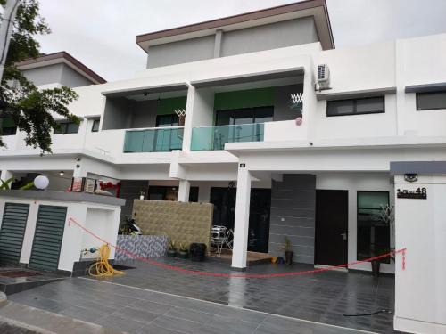 Pangkor Island House | 48 悠之处NO . 48, PERSIARAN ALAM IMPIAN 3 VILLA RIADAH ALAM IMPIAN PANGKOR, 32300 PANGKOR , PERAK.