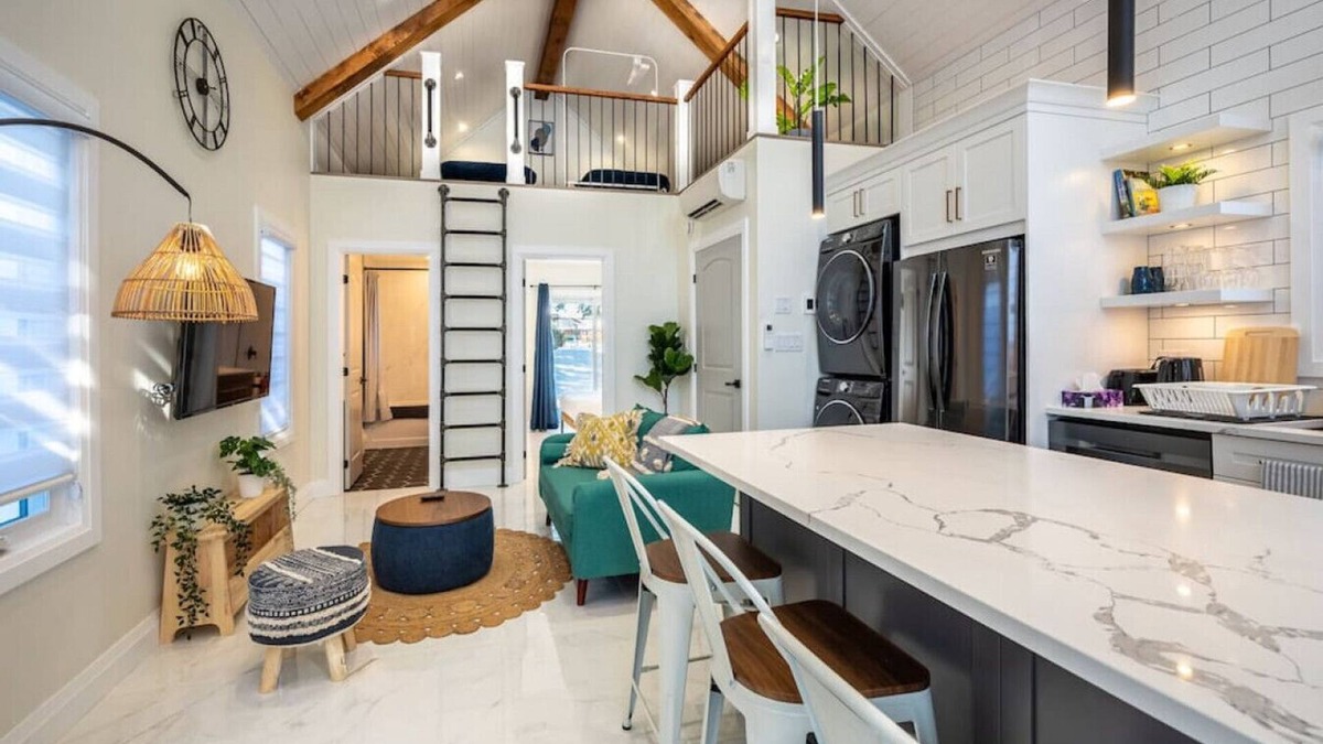 Rosemount House | 48H-3 · Kingsdale Designer Tiny House with Tesla Charger