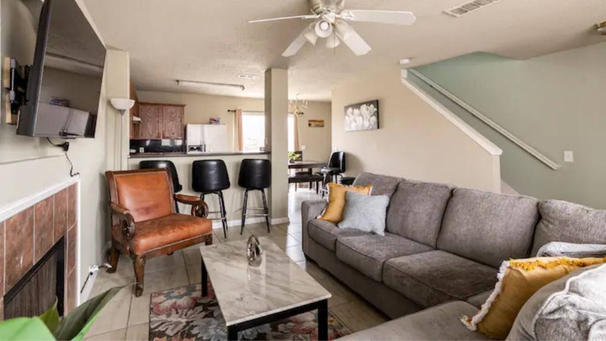 Dallas House | 4BD-KingBed-Remote Workspace
