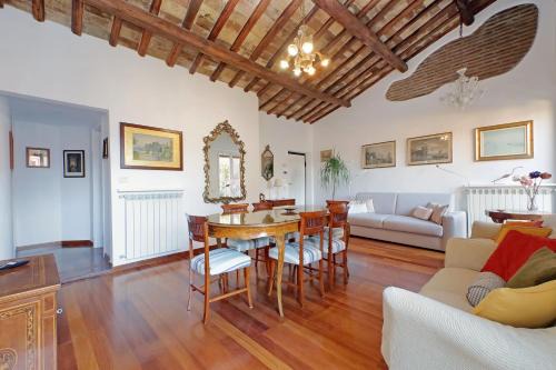 Navona Apartment | 4BNB - Navona Rooftop